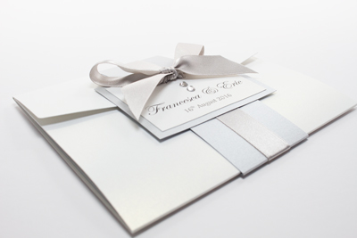 Pearlescent Pocketfold Invitations grey